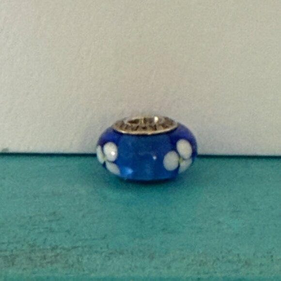 Retired Pandora Bracelet Charm - Blue & White Flowers For You Murano Glass 925 - Picture 2 of 4